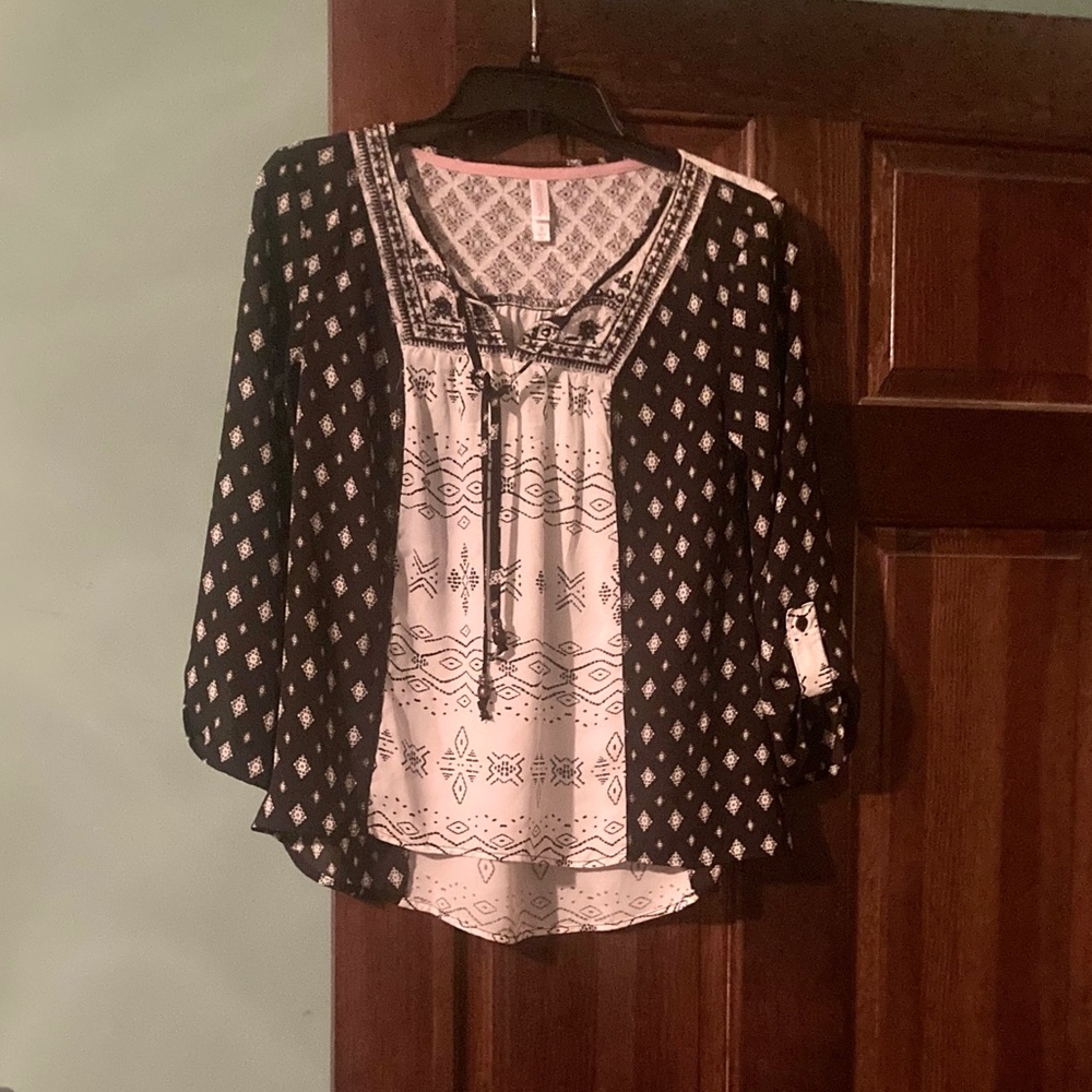 Cute Boho Flowy Blouse